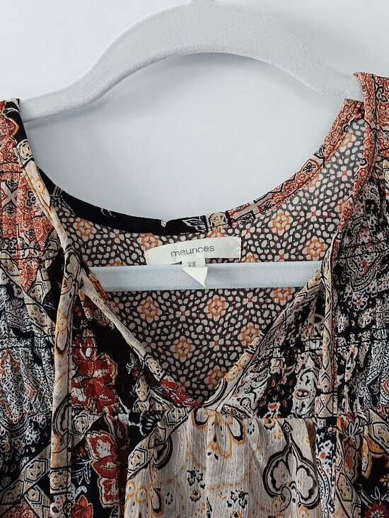 MAURICES Beige Patterned Peasant Blouse Size XS ($14) - Picture 2 of 11
